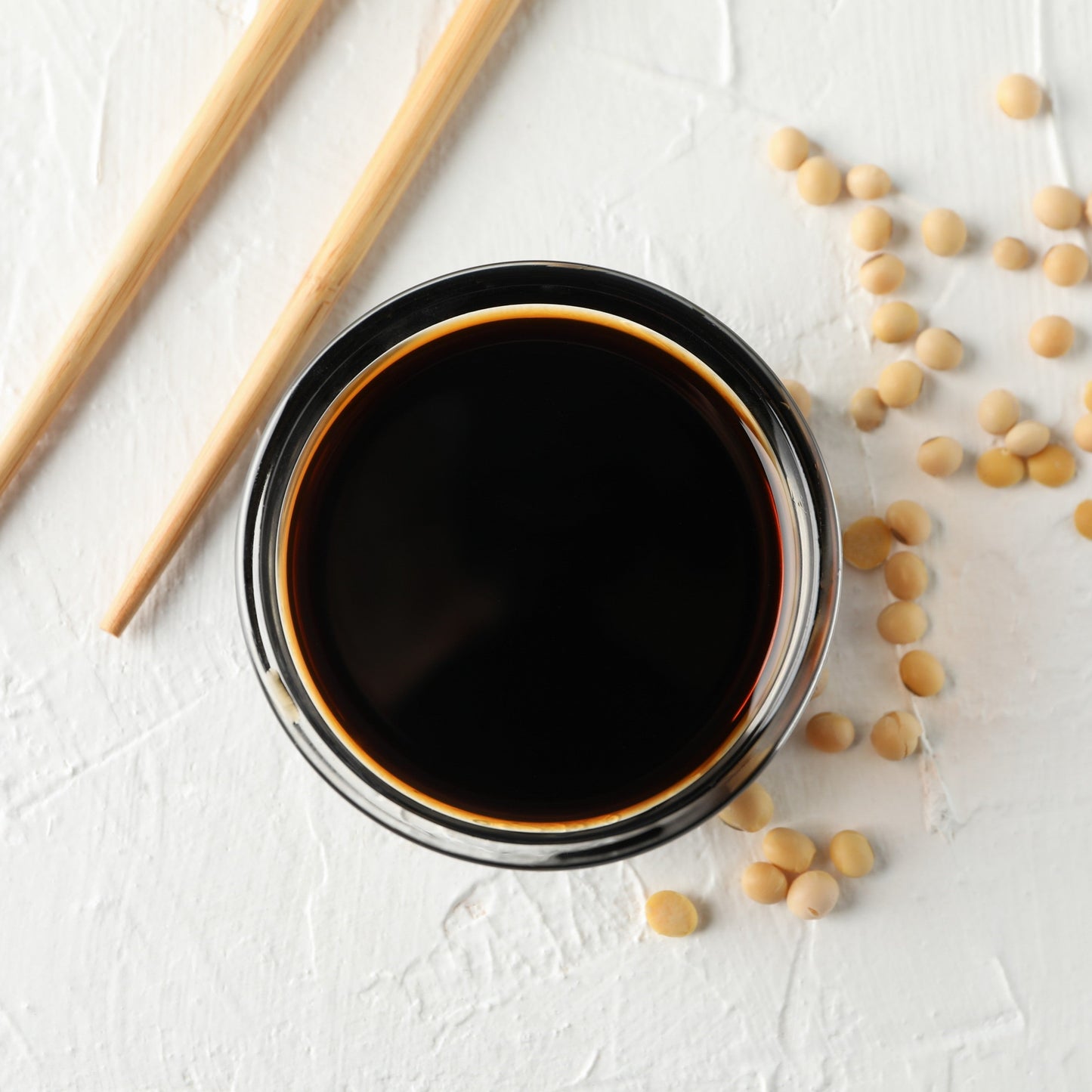 Kikkoman - Salzreduzierte Sojasauce natürlich gebraut (43% weniger Salz) 1 Liter